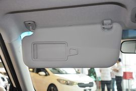 2013款起亚秀尔1.6L