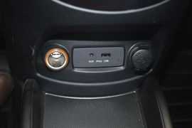 2013款起亚秀尔1.6L