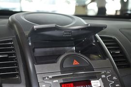 2013款起亚秀尔1.6L