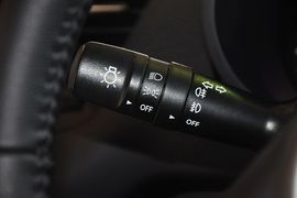 2013款起亚秀尔1.6L