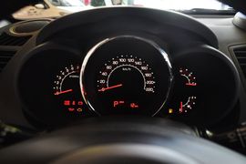 2013款起亚秀尔1.6L