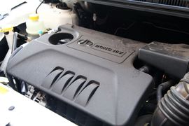 2013款北京汽车E系列三厢1.5L