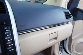 2013款北京汽车E系列三厢1.5L