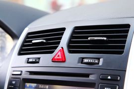 2013款北京汽车E系列三厢1.5L