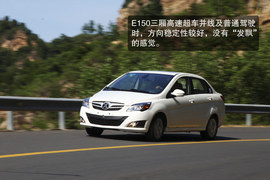 2013款北京汽车E系列三厢1.5L