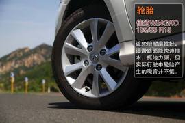 2013款北京汽车E系列三厢1.5L