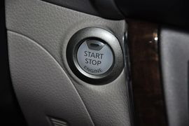 东风日产轩逸1.8XL手动豪华版