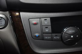 东风日产轩逸1.8XL手动豪华版