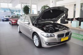 2013款宝马530Li领先型