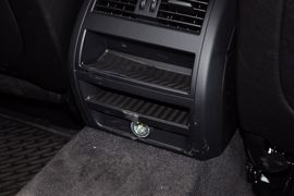2013款宝马530Li领先型