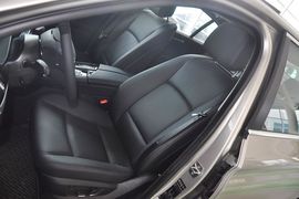 2013款宝马530Li领先型
