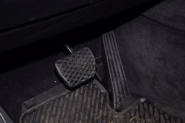 2013款宝马530Li领先型