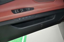 2013款宝马730Li领先型