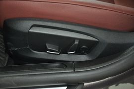 2013款宝马730Li领先型