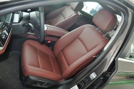 2013款宝马730Li领先型