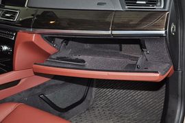 2013款宝马730Li领先型