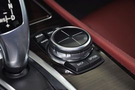 2013款宝马730Li领先型