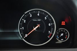 2013款宝马730Li领先型