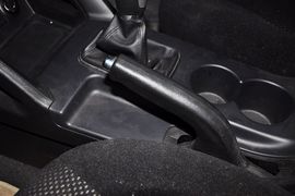 2011款江淮瑞鹰2.0L两驱经典型