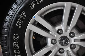 2011款江淮瑞鹰2.0L两驱经典型
