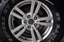 2011款江淮瑞鹰2.0L两驱经典型