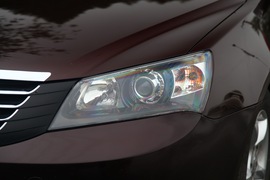 2013款众泰Z300