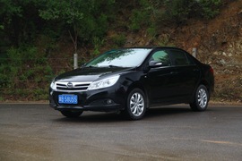 2013款众泰Z300
