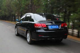 2013款众泰Z300