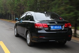 2013款众泰Z300