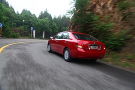 2013款众泰Z300