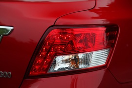 2013款众泰Z300