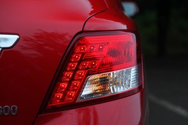 2013款众泰Z300