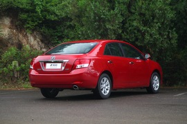 2013款众泰Z300