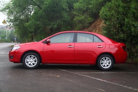 2013款众泰Z300