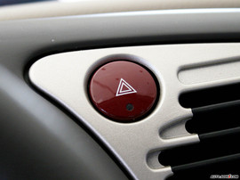 09款爱丽舍两厢