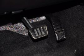 2013款福特野马3.7L