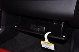 2013款福特野马3.7L