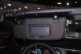 2013款福特野马3.7L