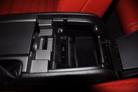 2013款福特野马3.7L