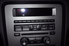 2013款福特野马3.7L