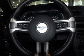 2013款福特野马3.7L