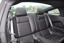 2013款福特野马3.7L