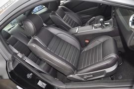 2013款福特野马3.7L