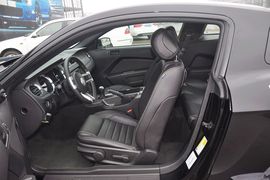 2013款福特野马3.7L