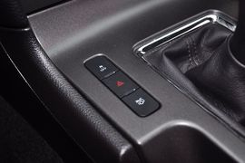 2013款福特野马3.7L