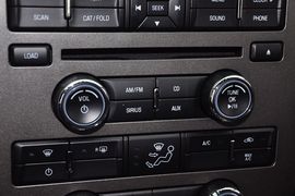 2013款福特野马3.7L