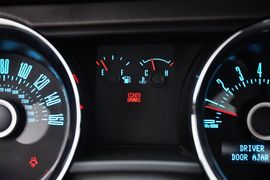 2013款福特野马3.7L
