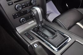 2013款福特野马GT