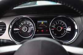 2013款福特野马GT