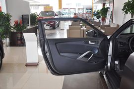 2012款现代飞思1.6T自动豪华版到店实拍